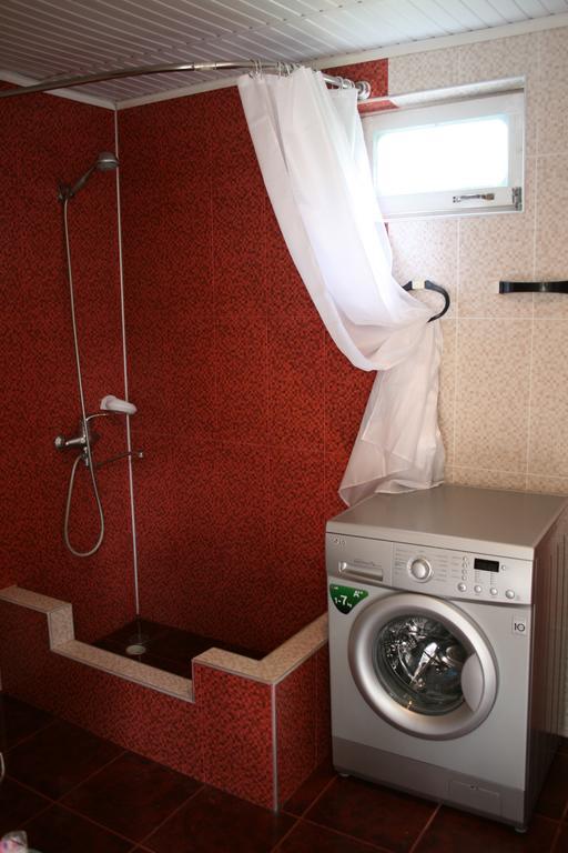 Guesthouse Gegi Kutaisi Rom bilde